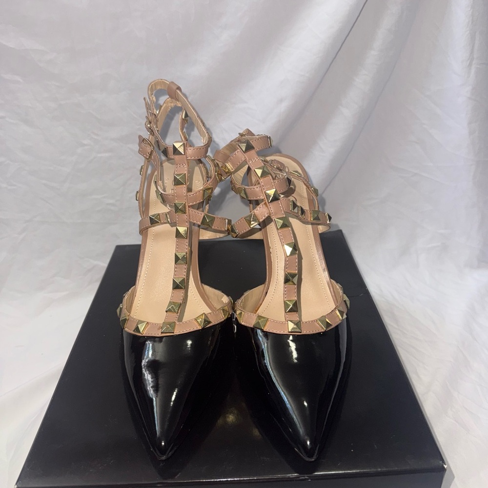 BCBGMaxAzria Black and Tan Studded Heels